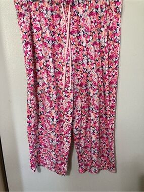 Women's Pink Floral Pajama Pants